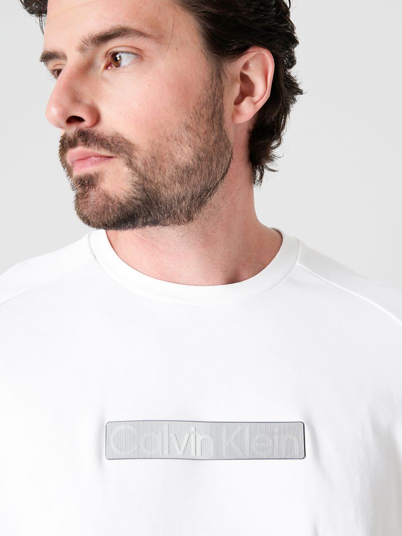 label-3