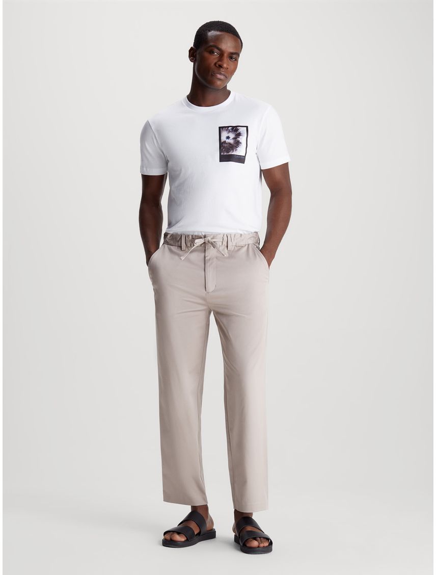 Polera Framed Flower Graphic