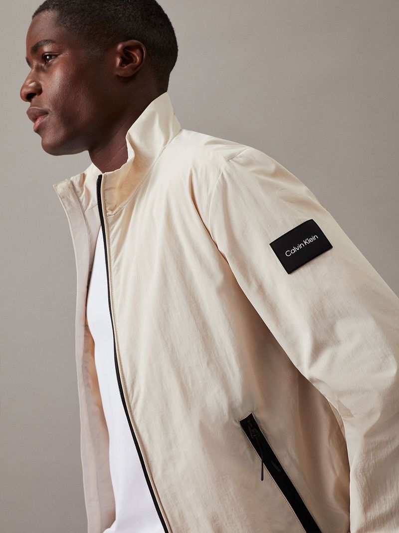 label-3