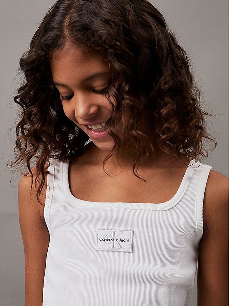 label-4
