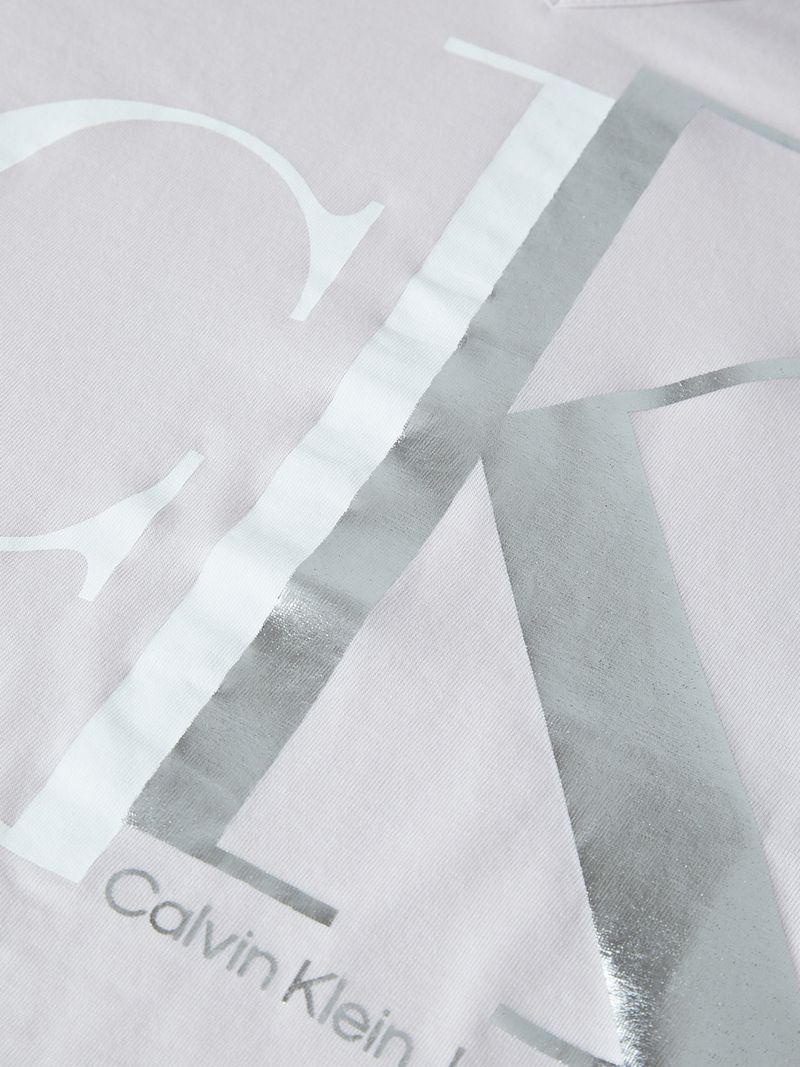 label-3