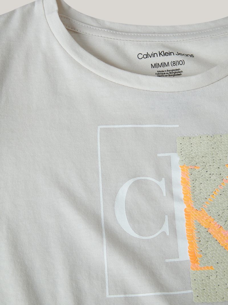 label-3