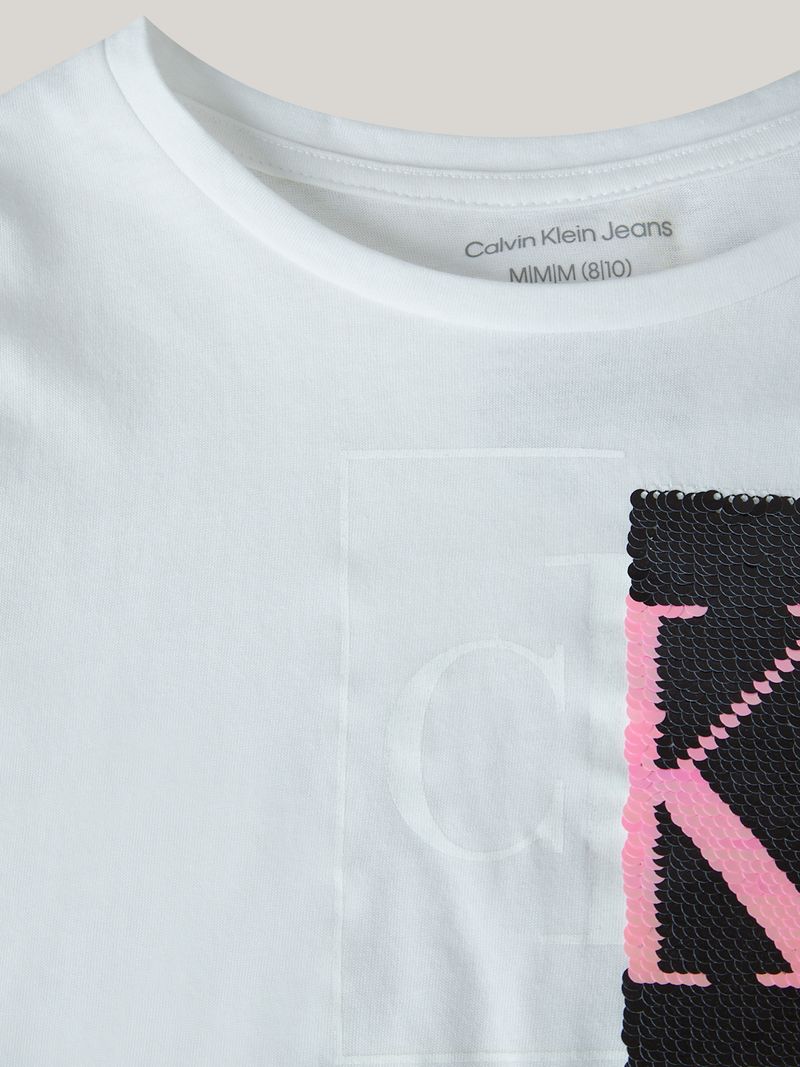 label-3