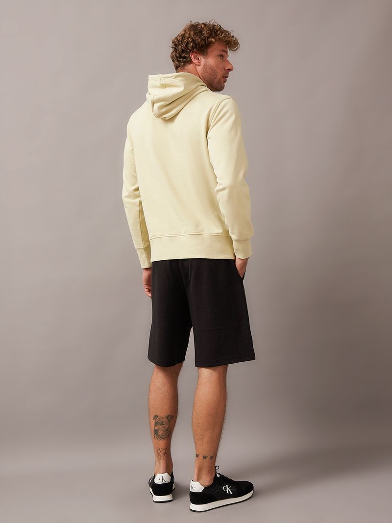 label-2