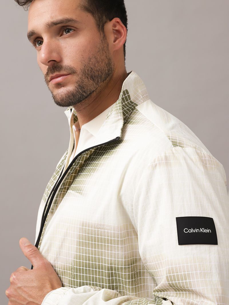 label-3