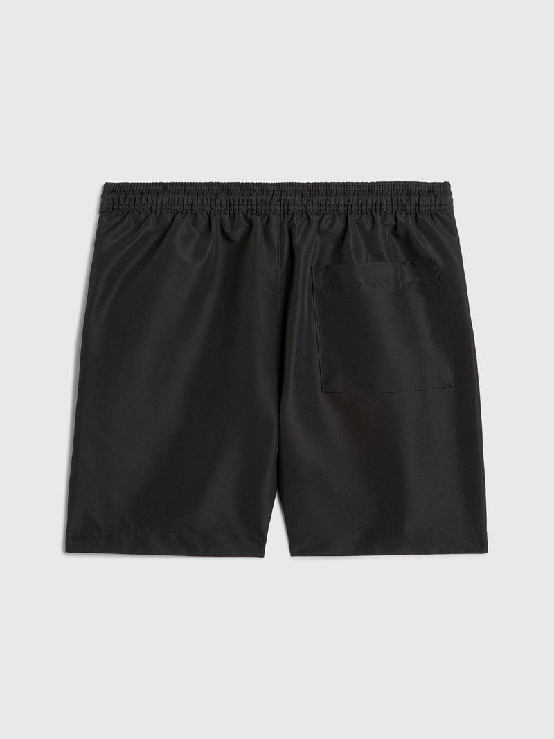 Short-de-baño-negro-con-logo-vertical-Calvin-Klein
