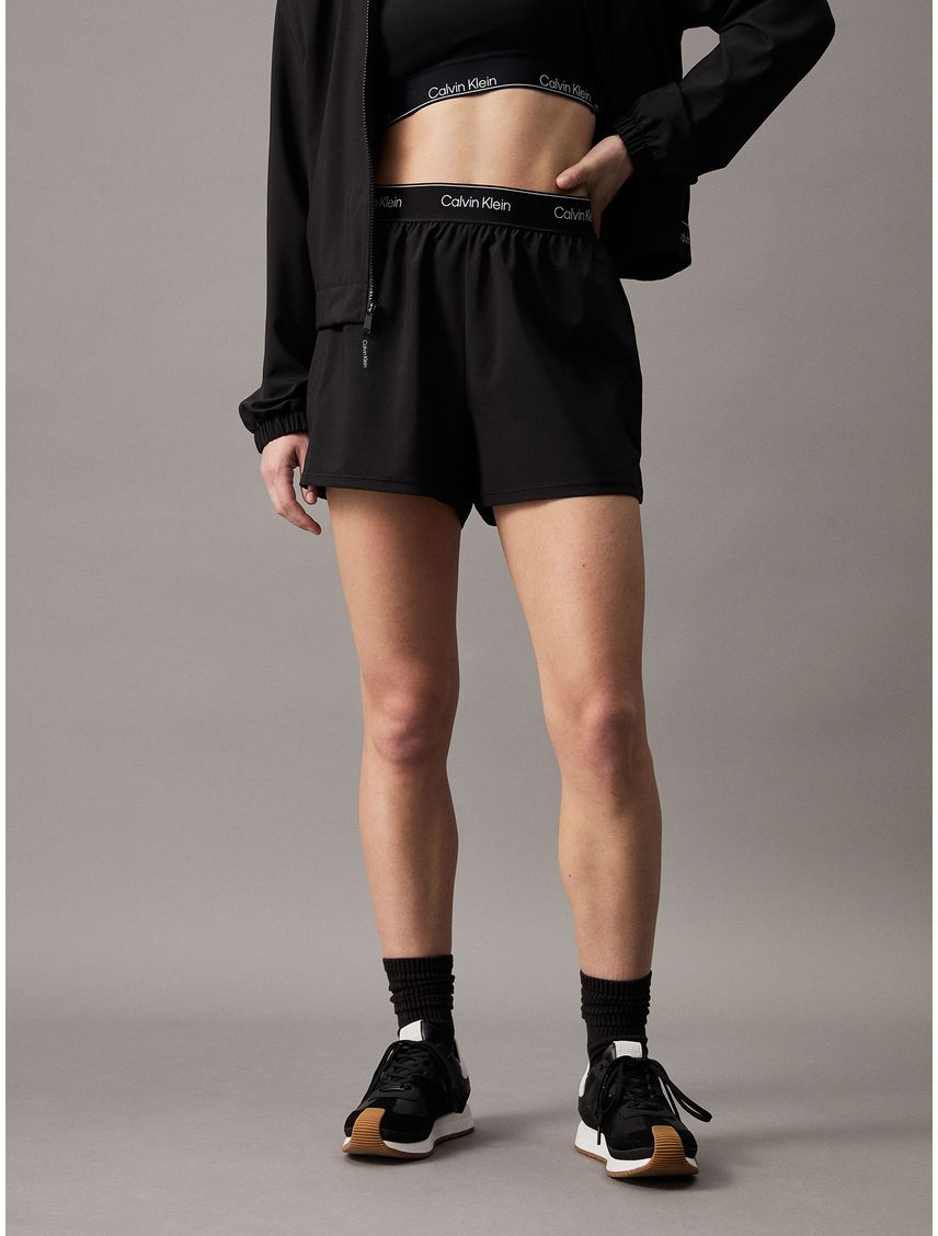 Short Woven Sport