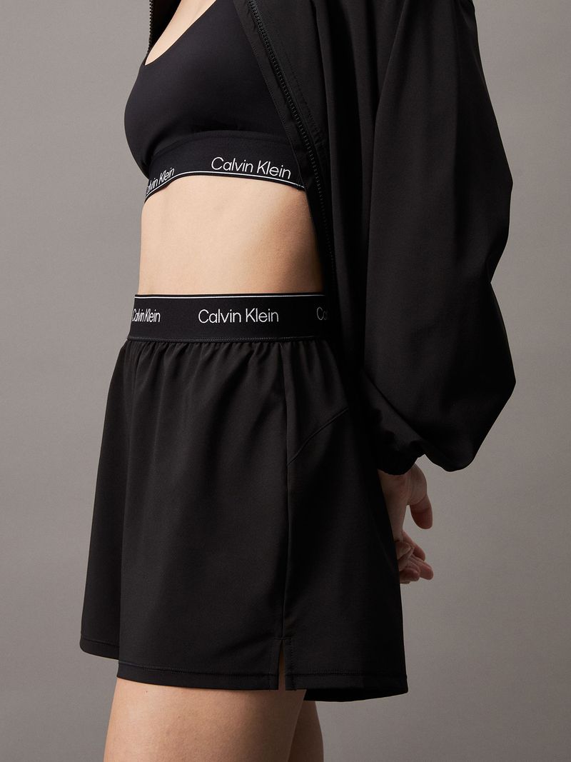label-3