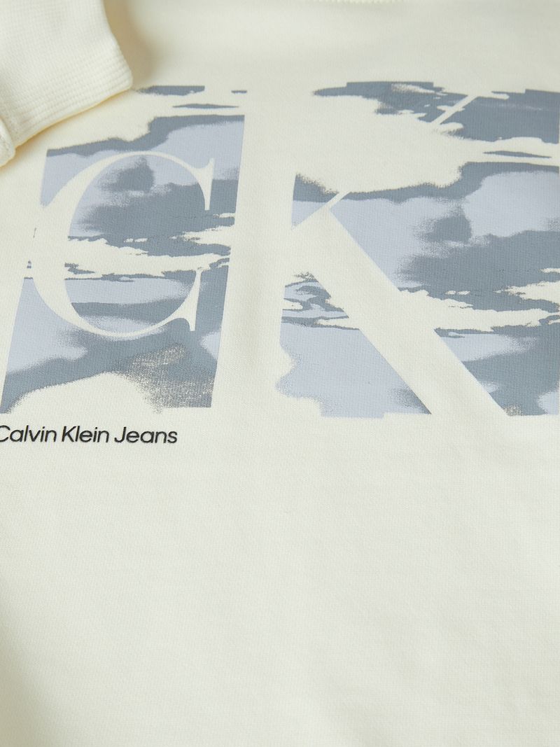 label-3