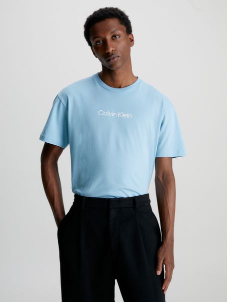 Polera Hero Logo Comfort