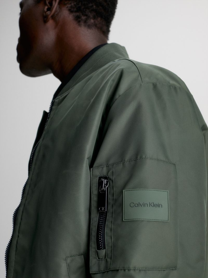 label-3