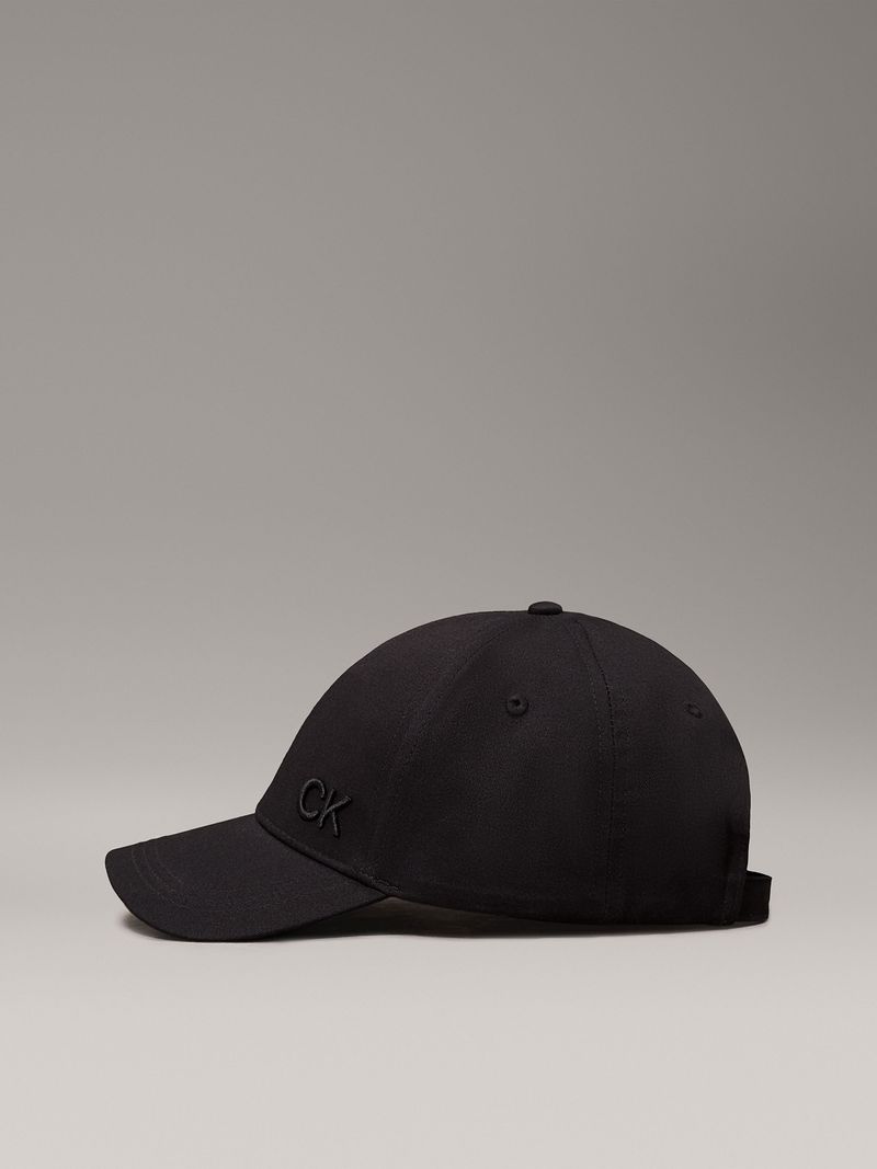 label-3