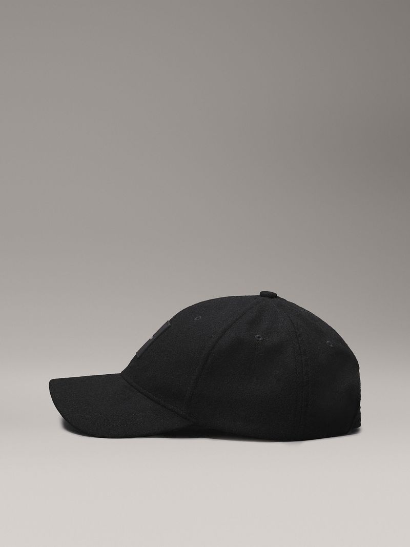 label-3