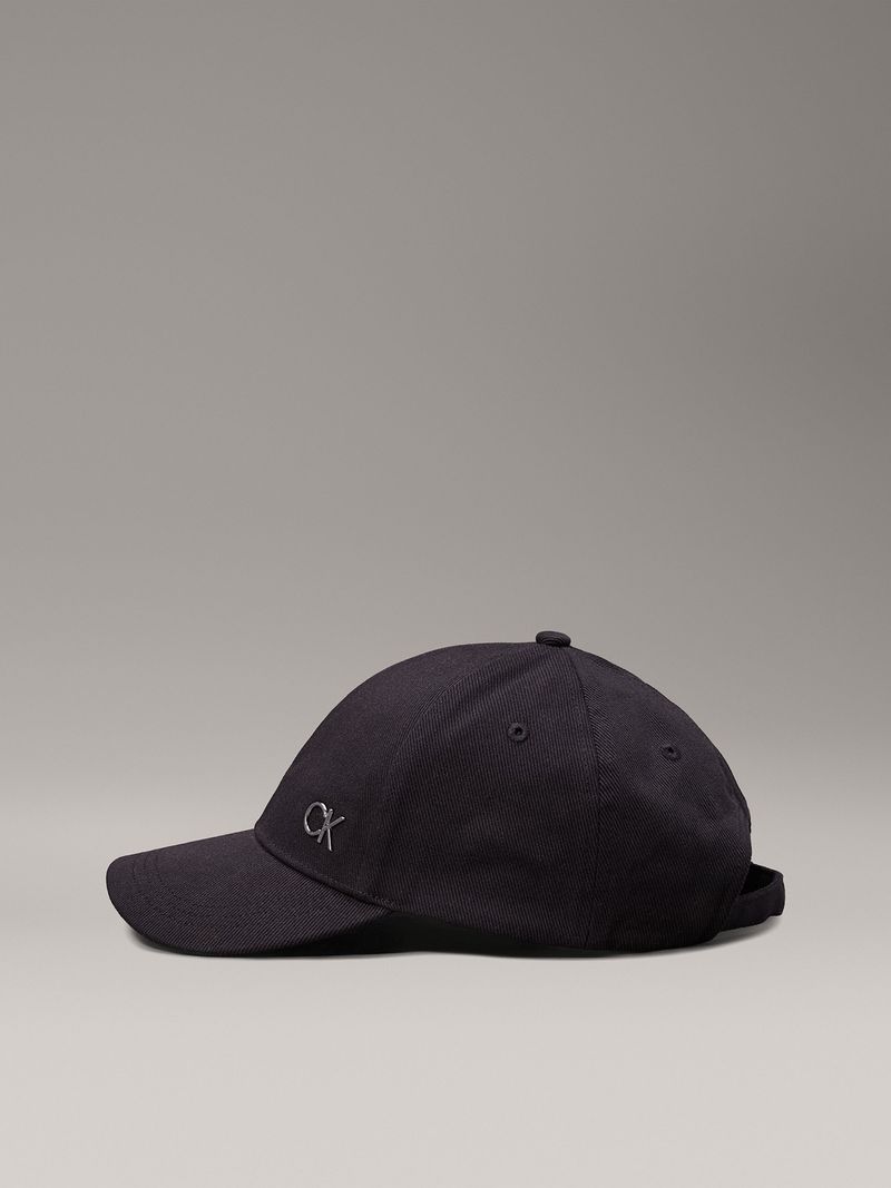 label-3