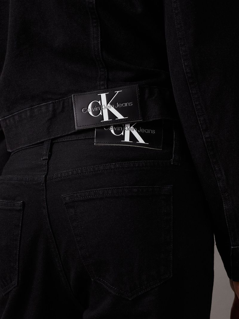 label-4