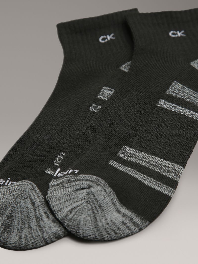 label-1