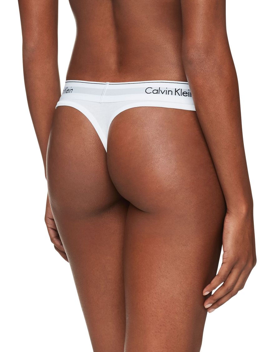 Colaless Modern Cotton