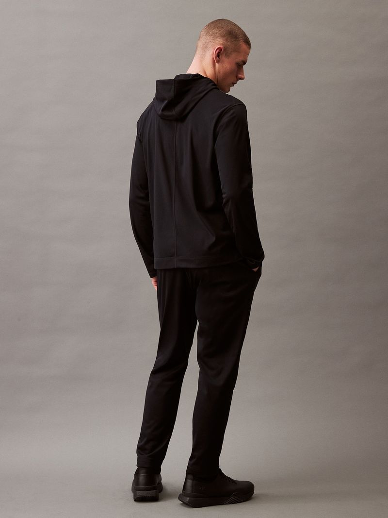 label-2