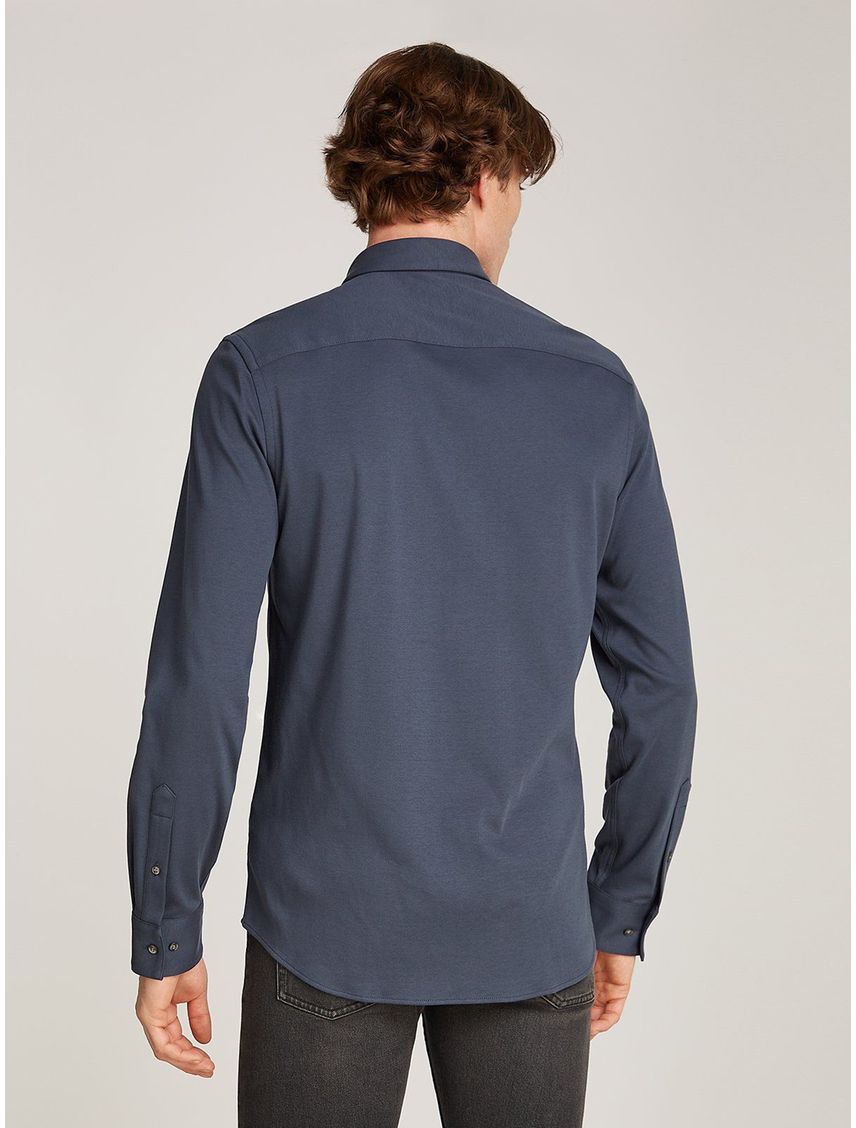 Camisa de punto slim suave