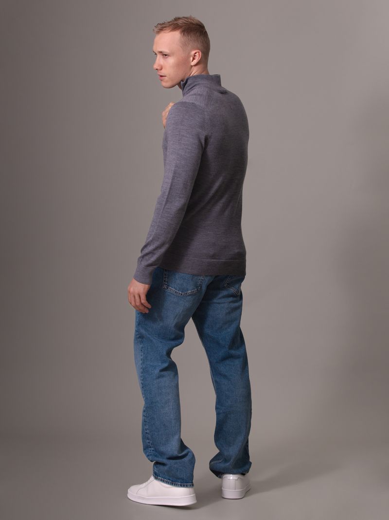 label-2