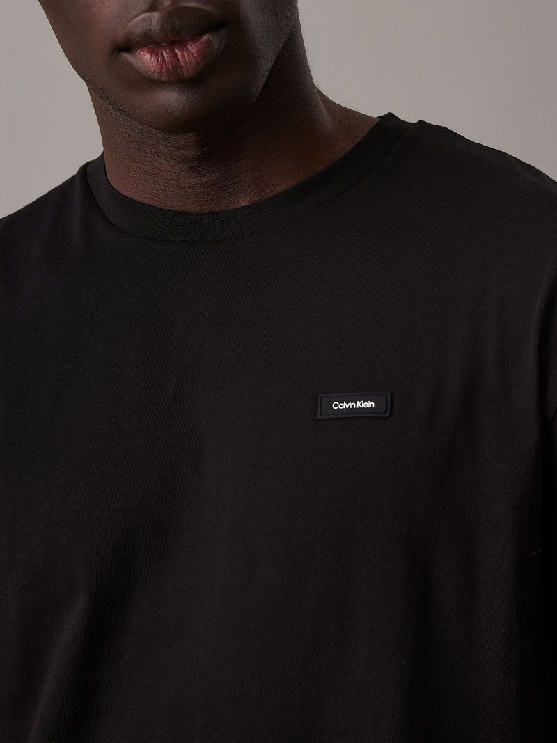 label-3