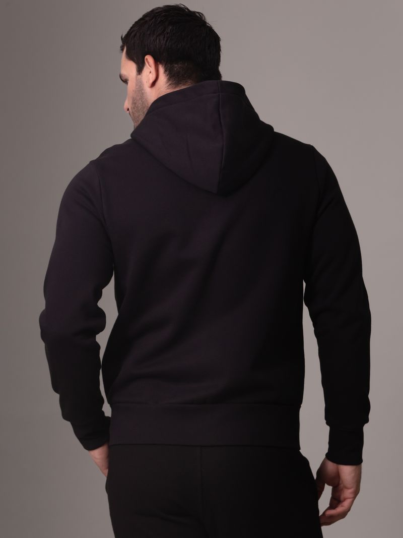 label-3