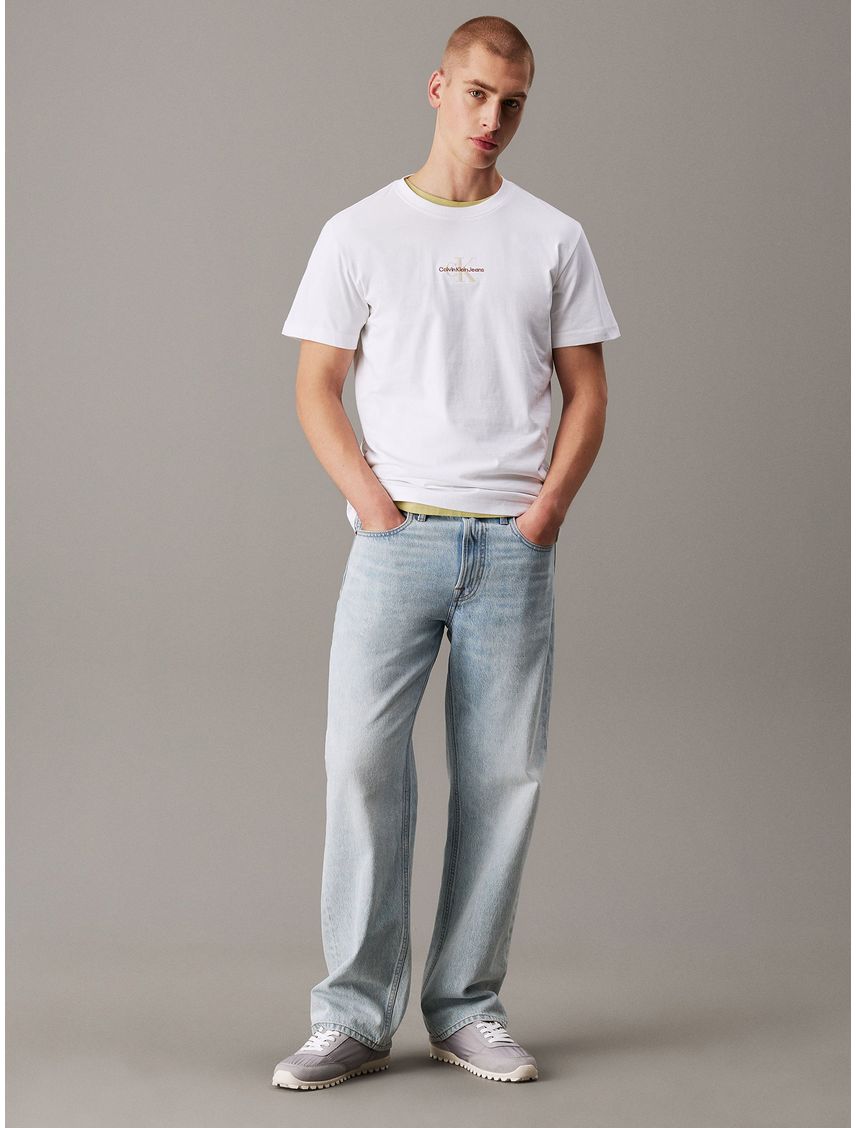 Polera con monograma