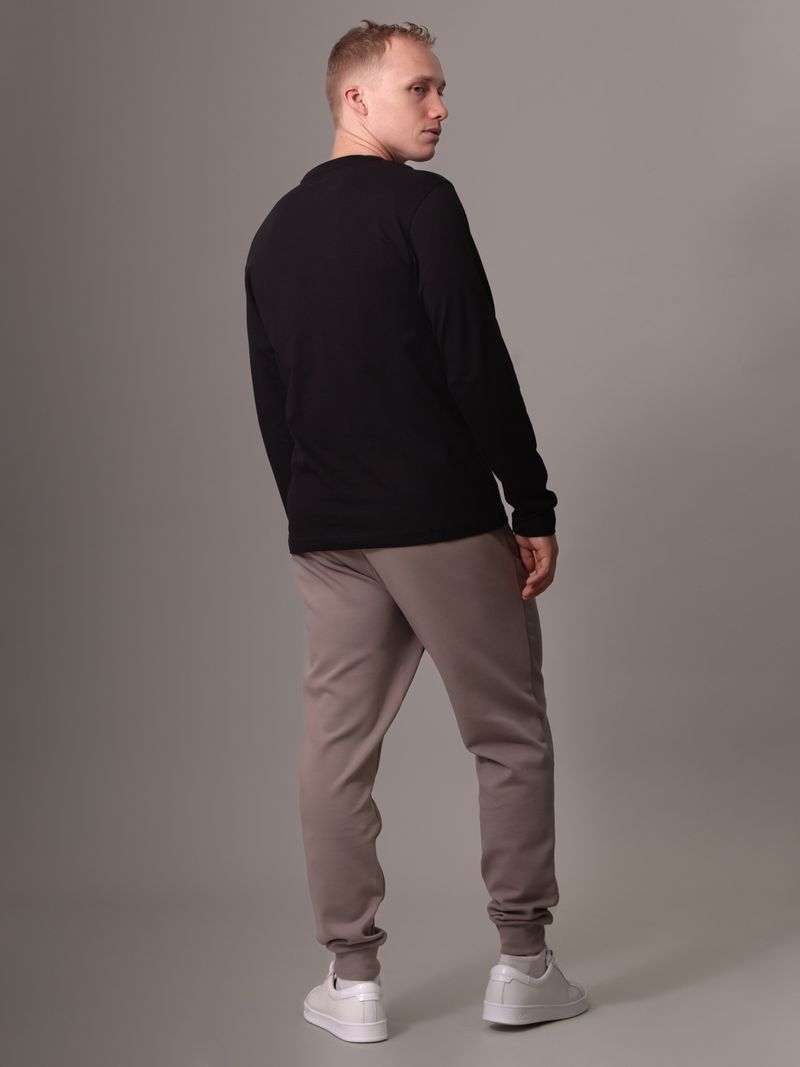 label-2