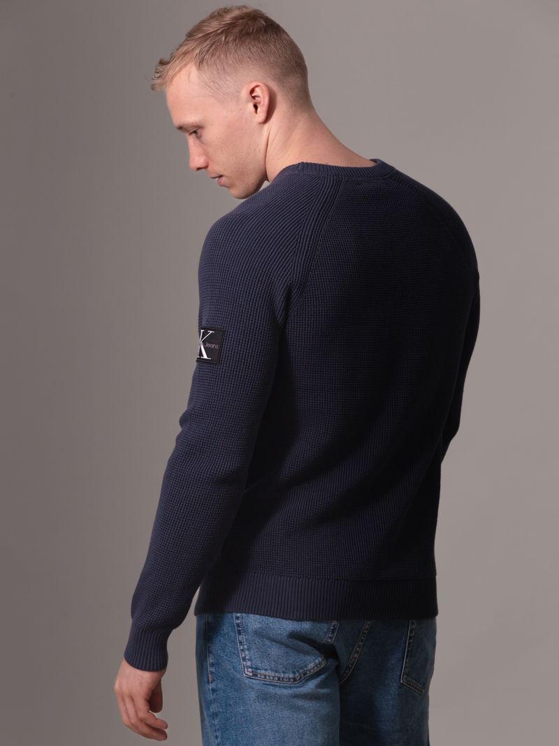 label-3