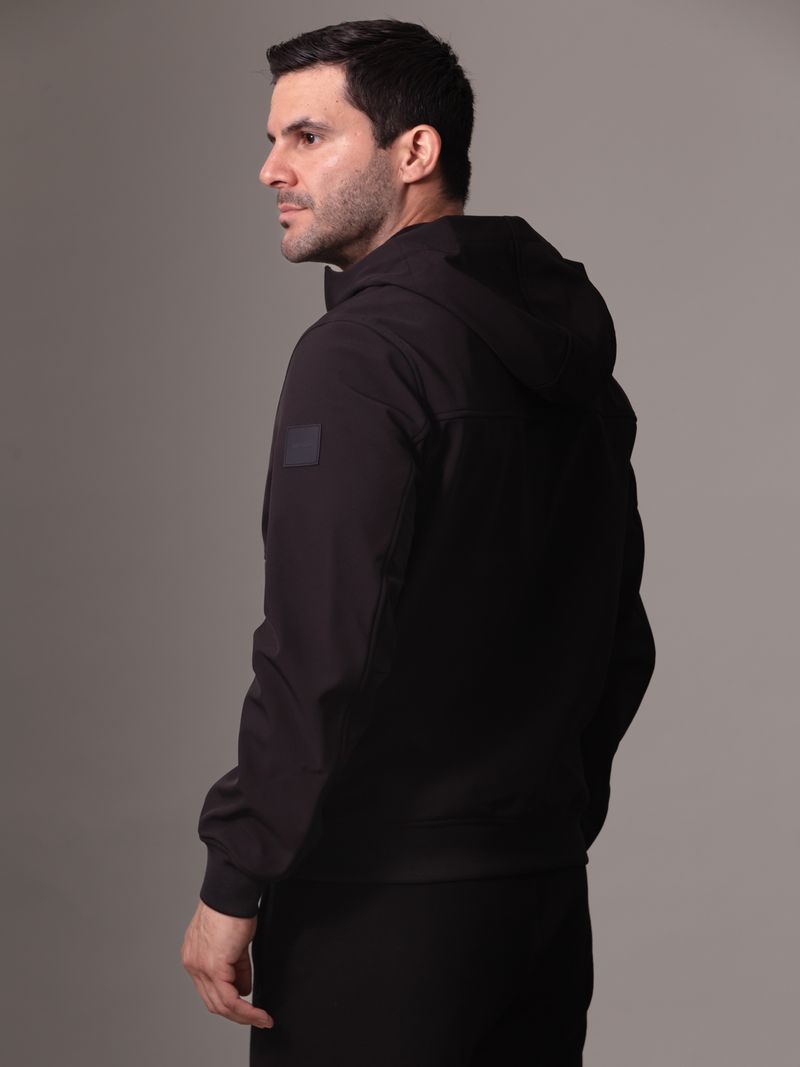 label-3