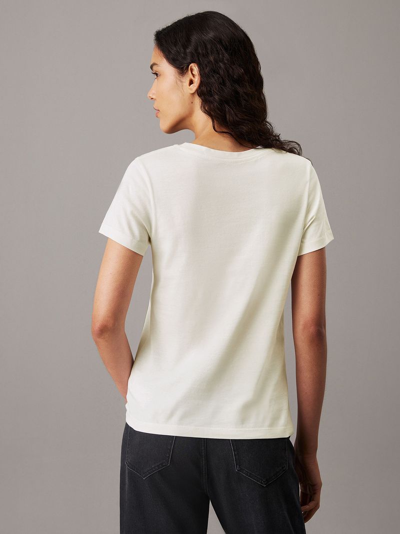 label-3