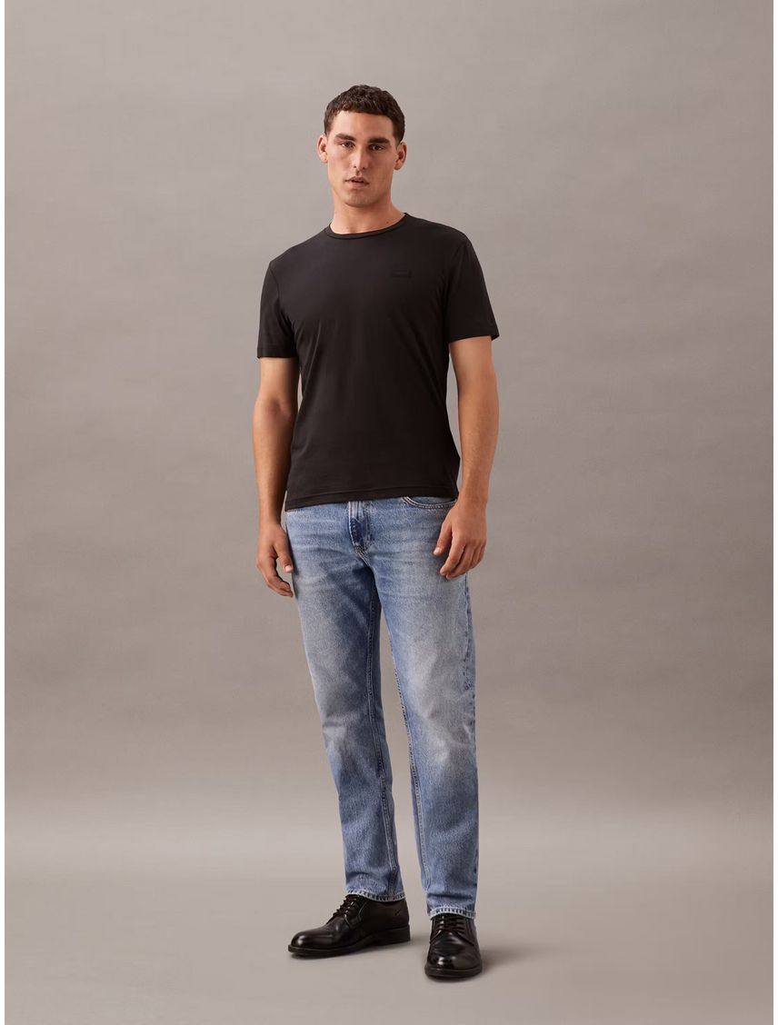 Jeans slim recto moderno