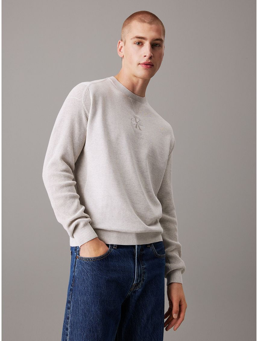Sweater con monograma