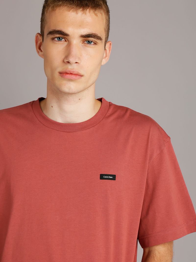 label-4