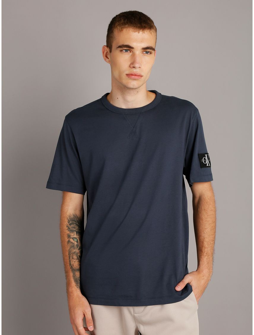 Polera LS Badge Regular