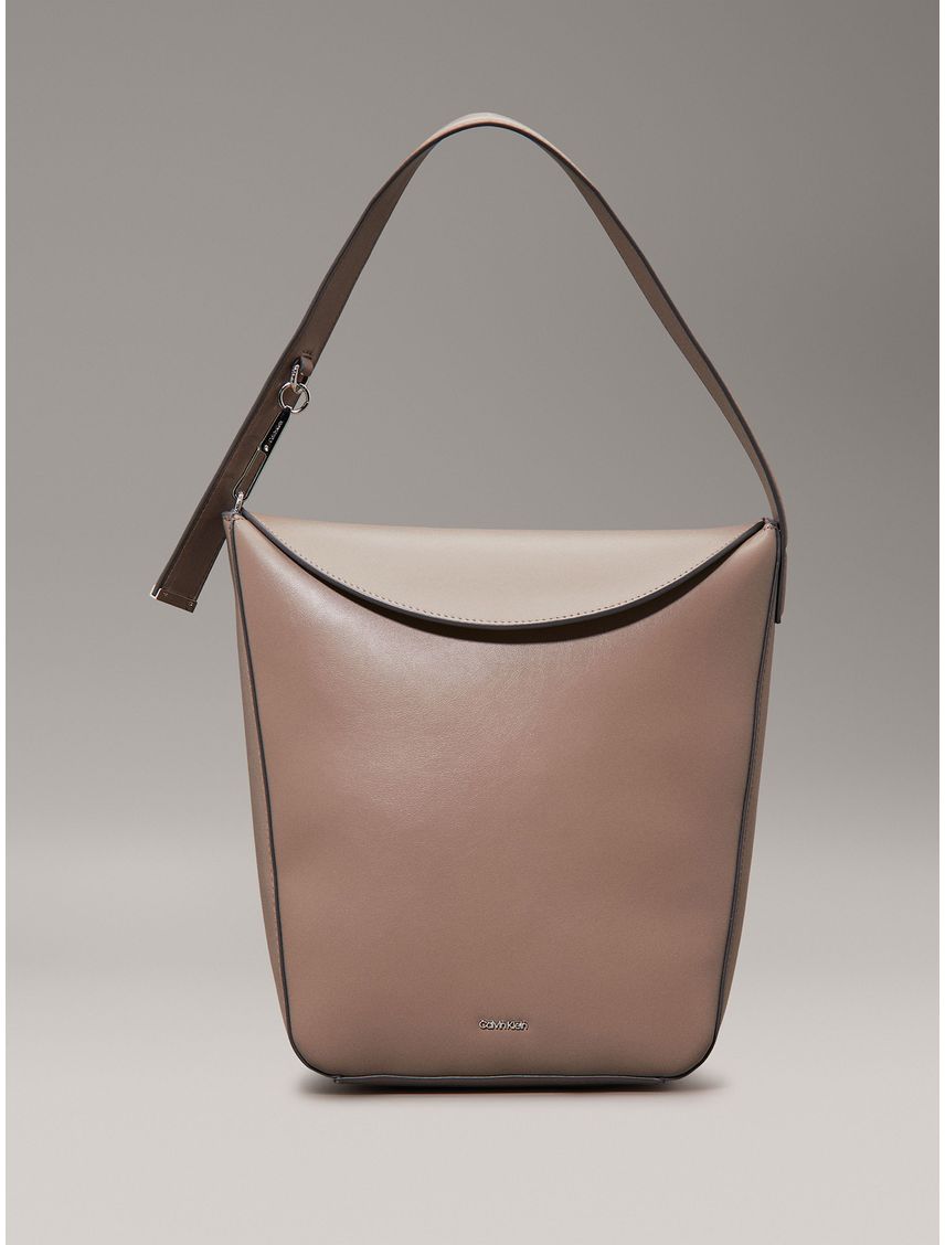 Cartera Bucket Soft Sculpt - TALLA:OS