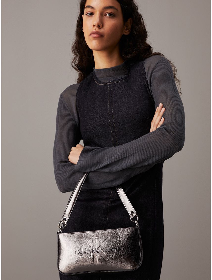 Cartera Sculpted Tum
