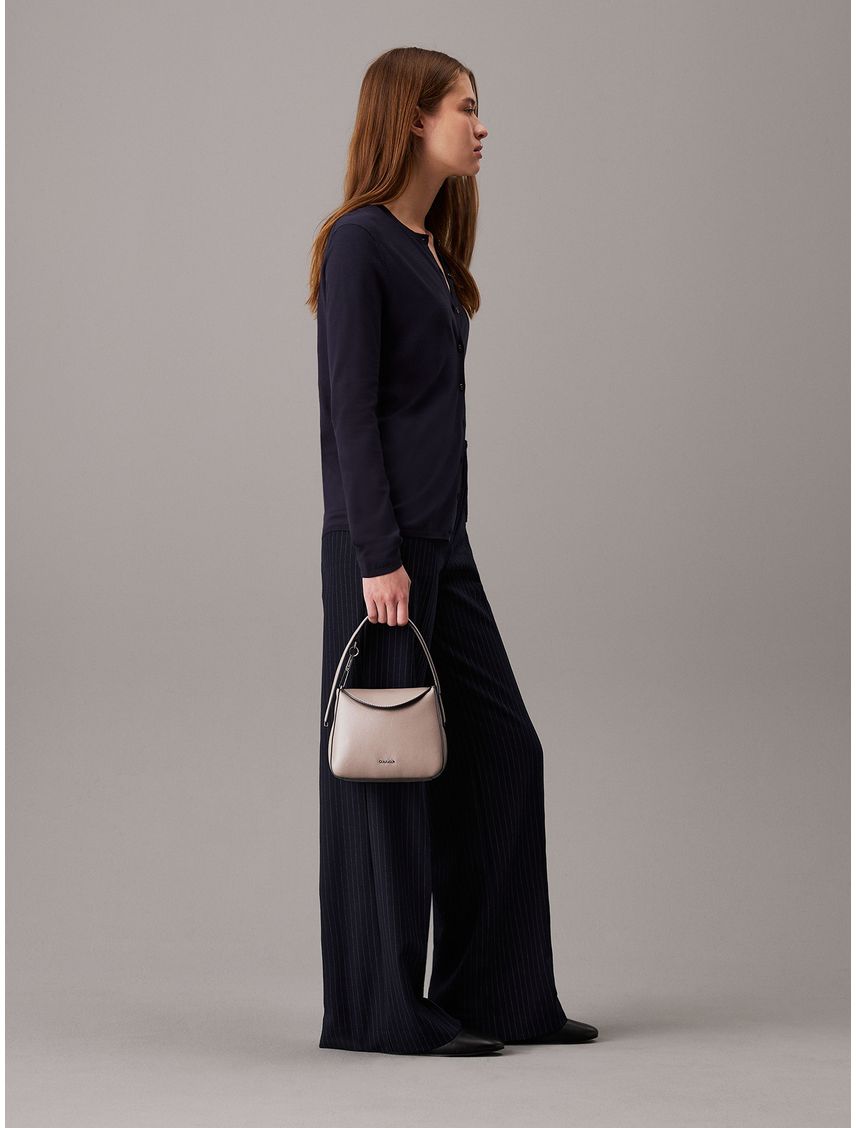 Cartera de Mano Soft Sculpt - TALLA:OS