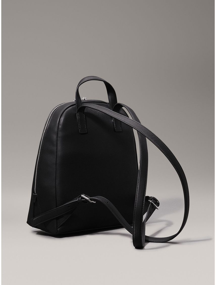 Mochila CK must Dome