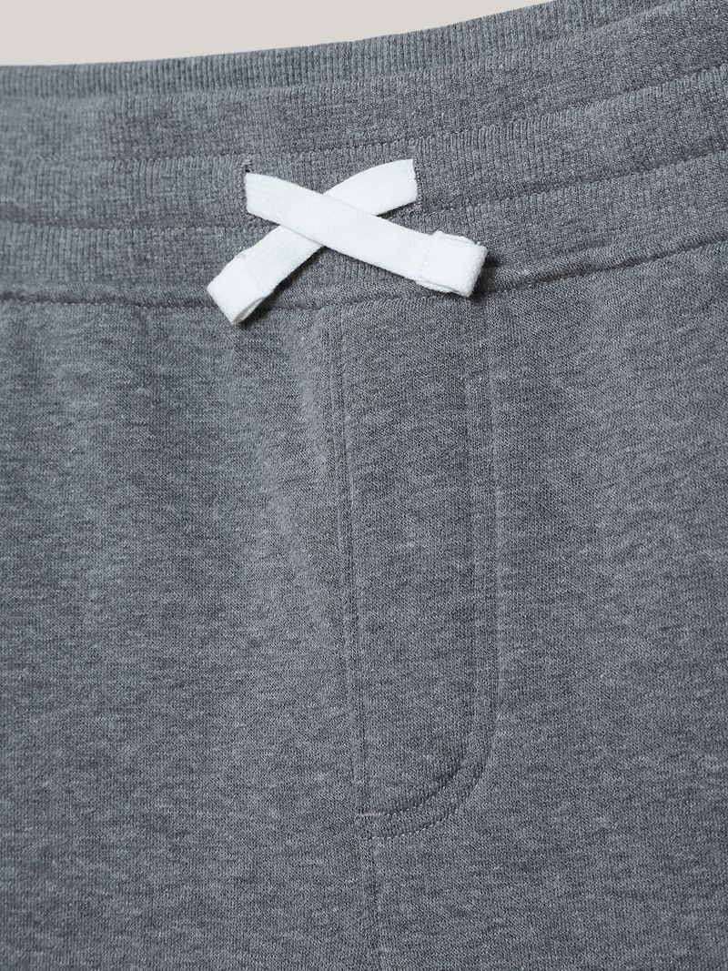 label-2