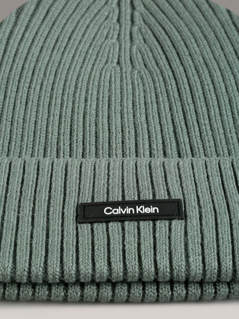 label-2
