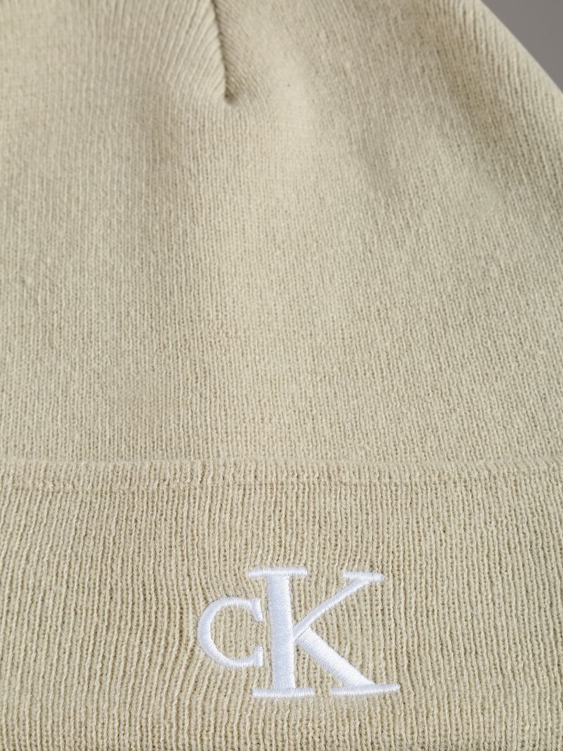label-2
