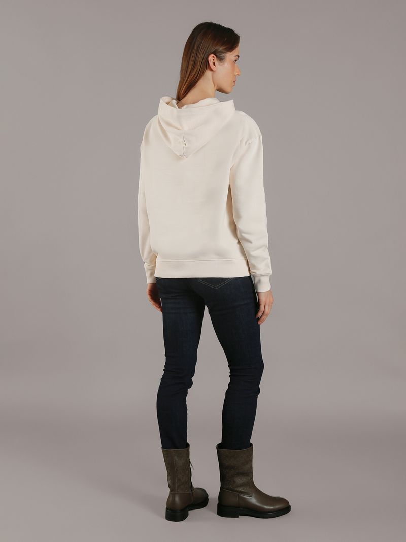 label-2