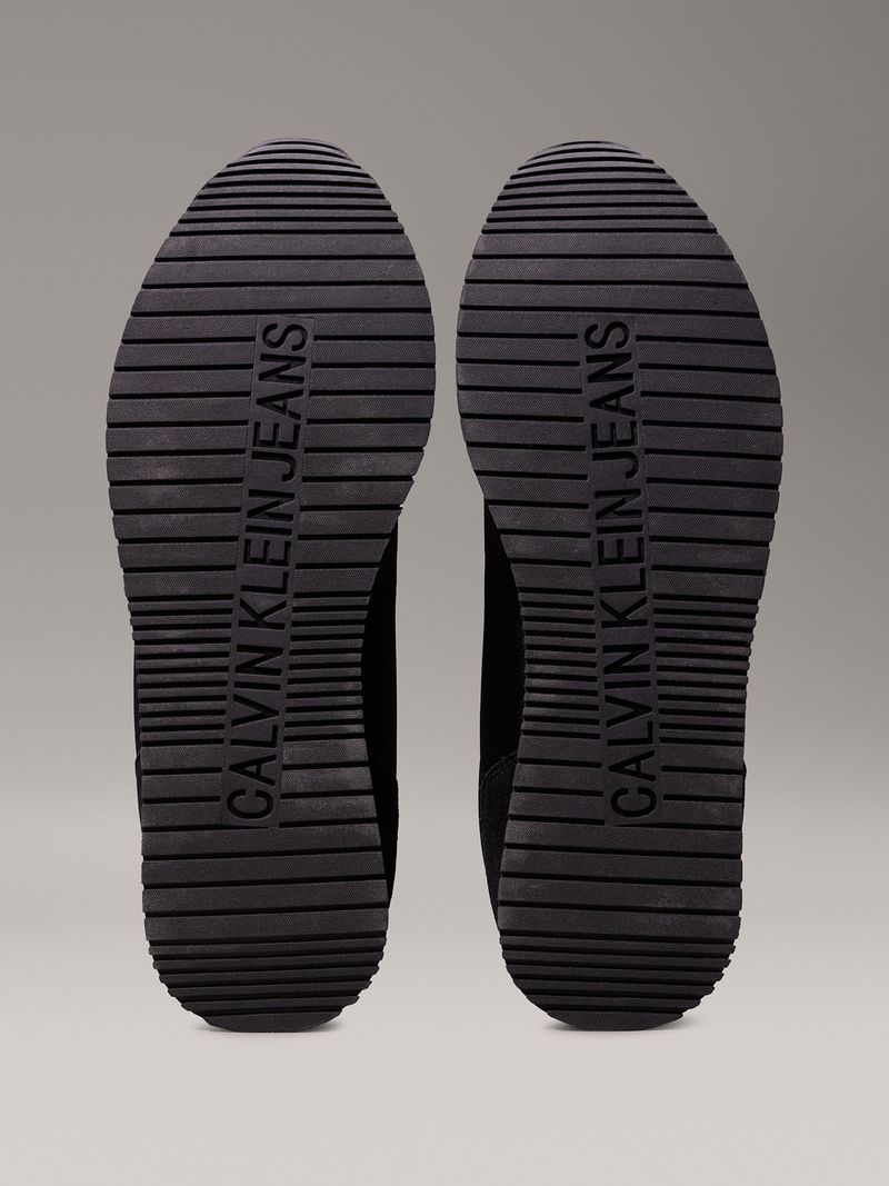 label-3
