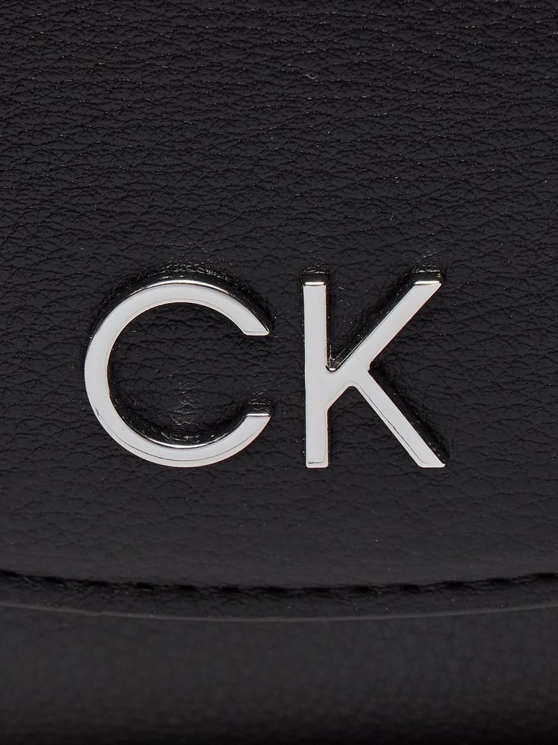label-3