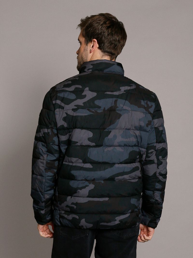 label-3