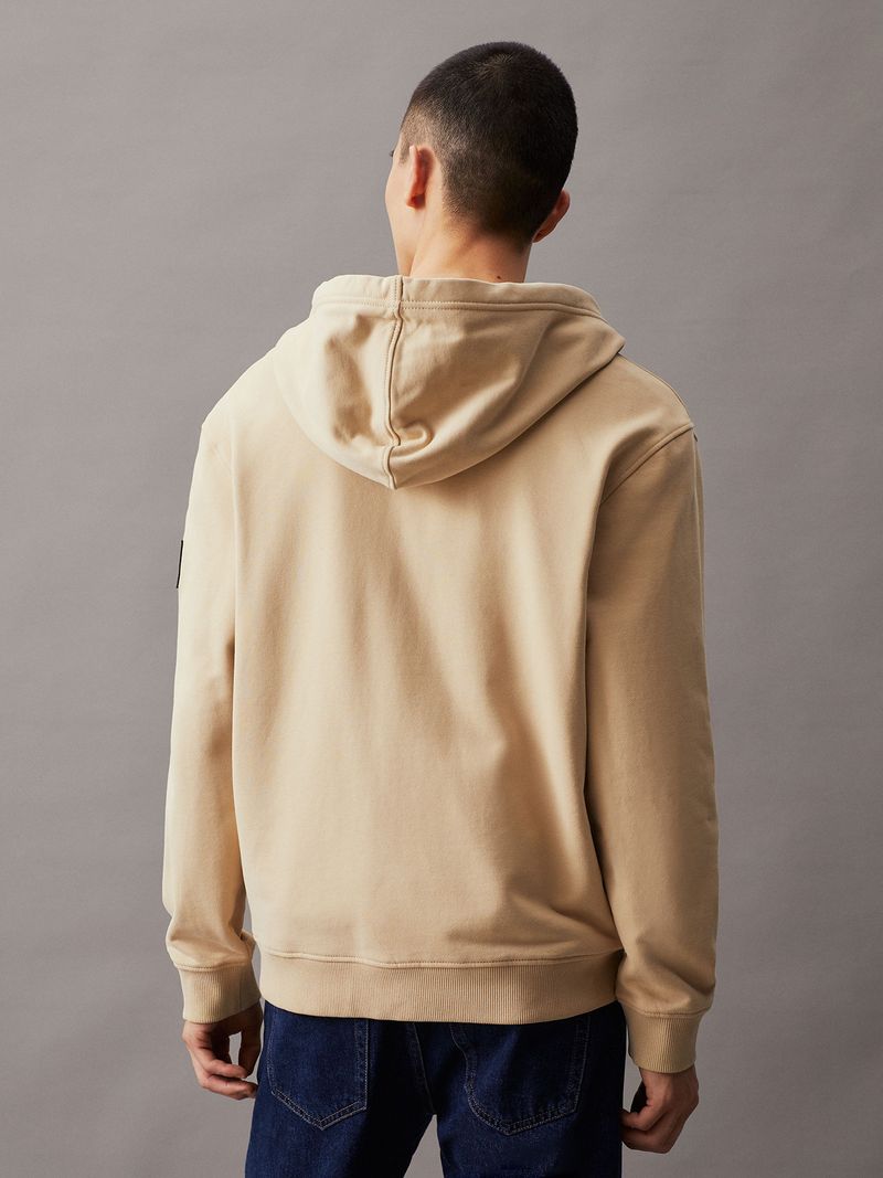 label-2