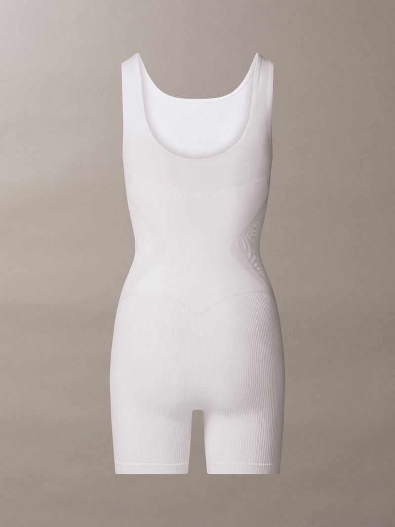 label-7