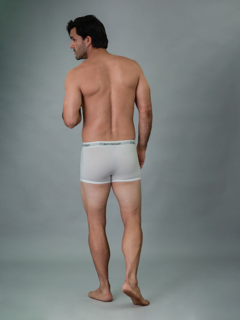 label-3
