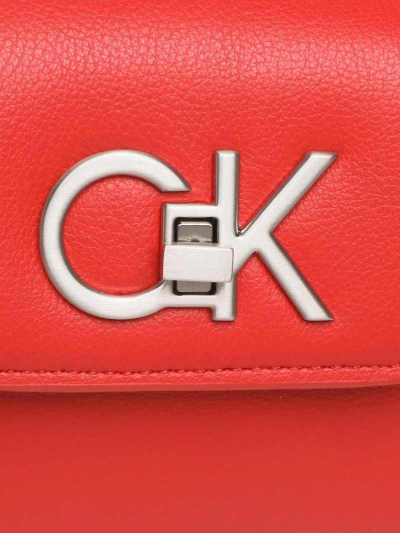 label-3